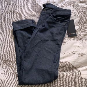 Brand new Lululemon pants men’s 30” waist / 34” L